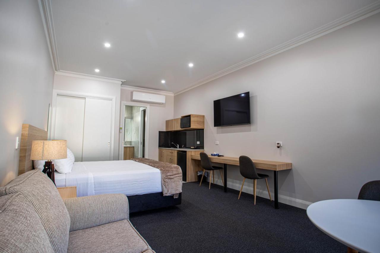 Red Waratah Accommodation ベンディゴ エクステリア 写真